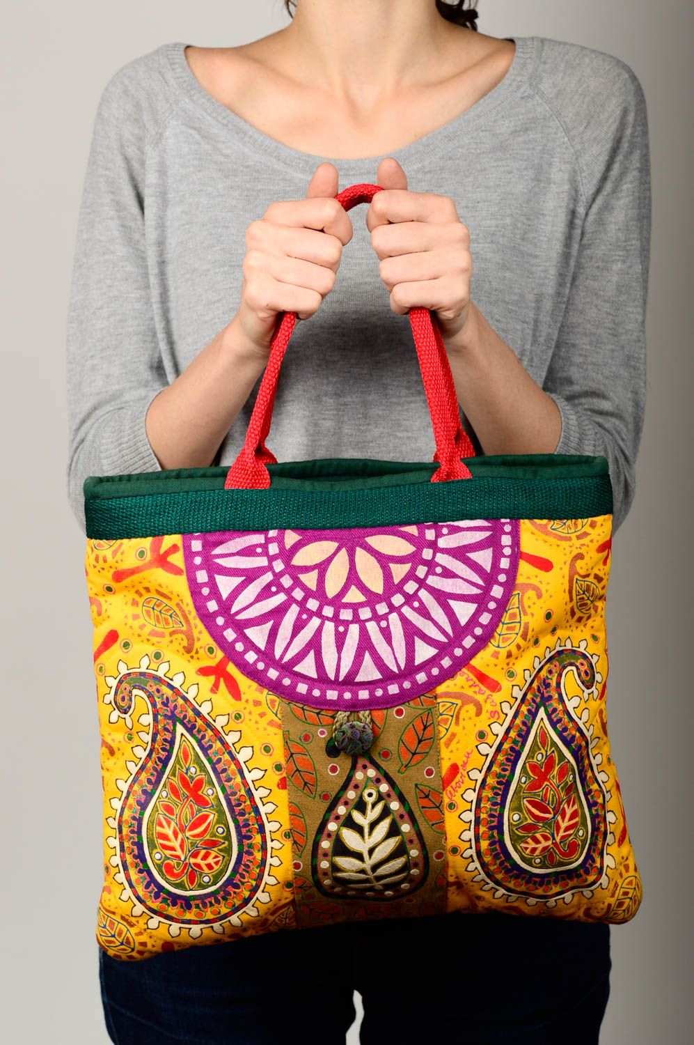 Сумка ручной работы текстильная сумка яркая красивая сумка через плечо с узором фото 2