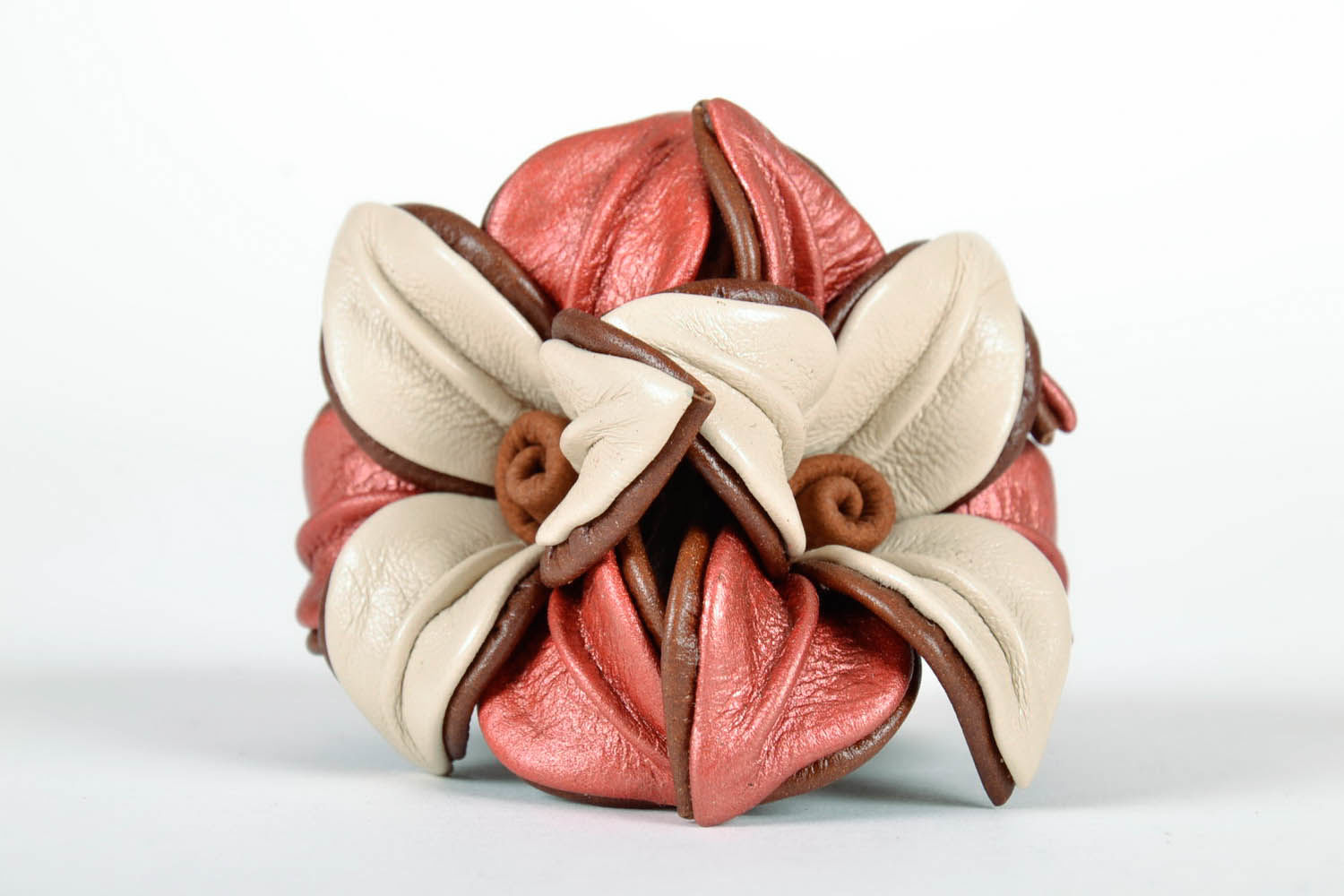 Haargummi bunte Blume aus Leder foto 2