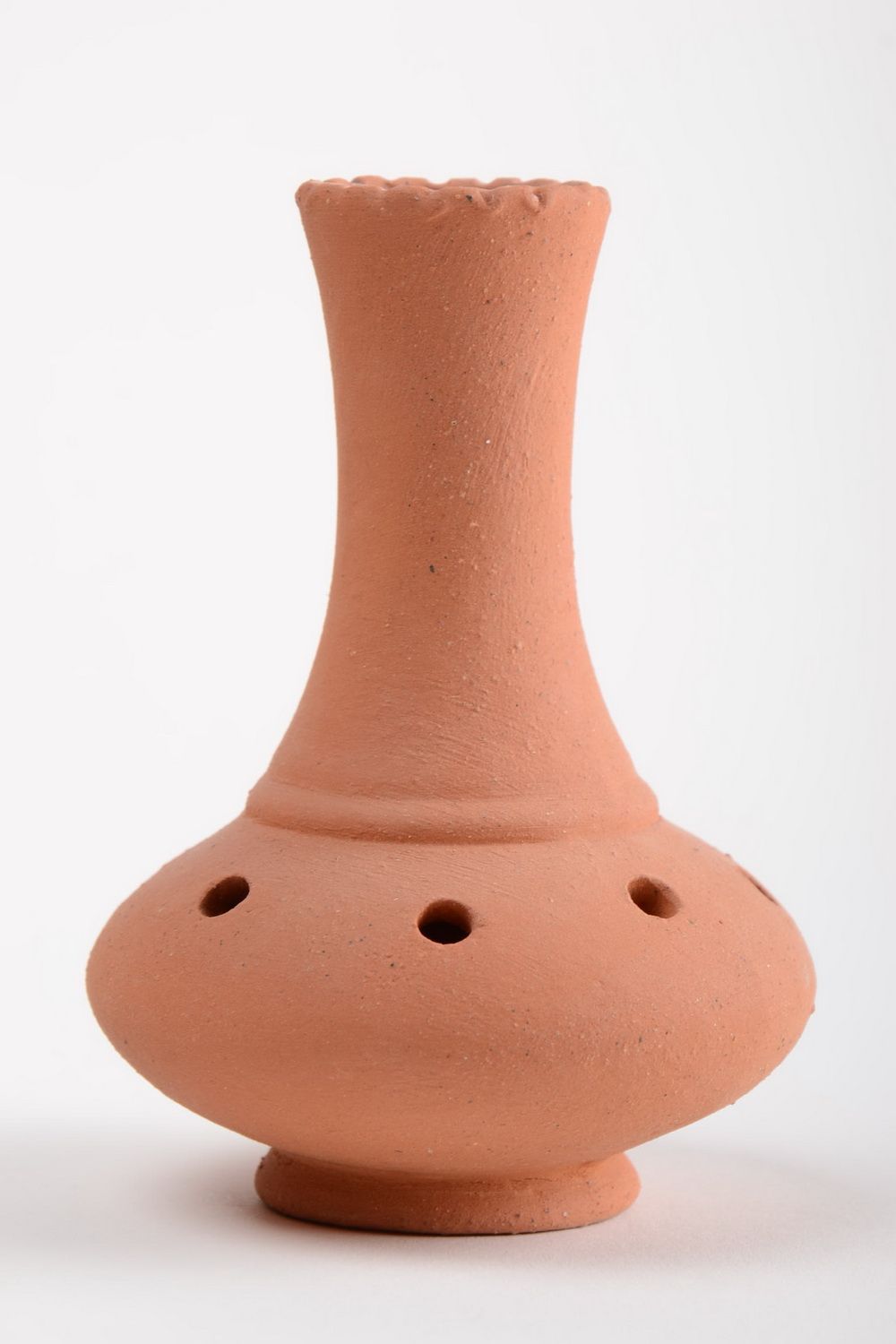 Оригинальный глиняный подсвечник ручной работы на одну свечу в виде вазы фото 2