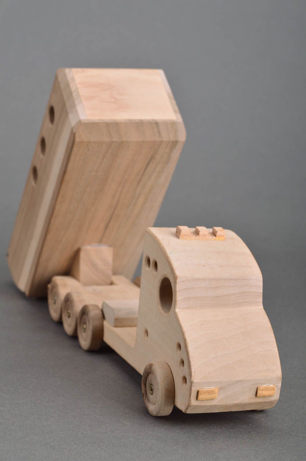 Handmade Zieh Spielzeug Holzauto Autoschütter öko rein für Kinder ab 6 Jahren  foto 3
