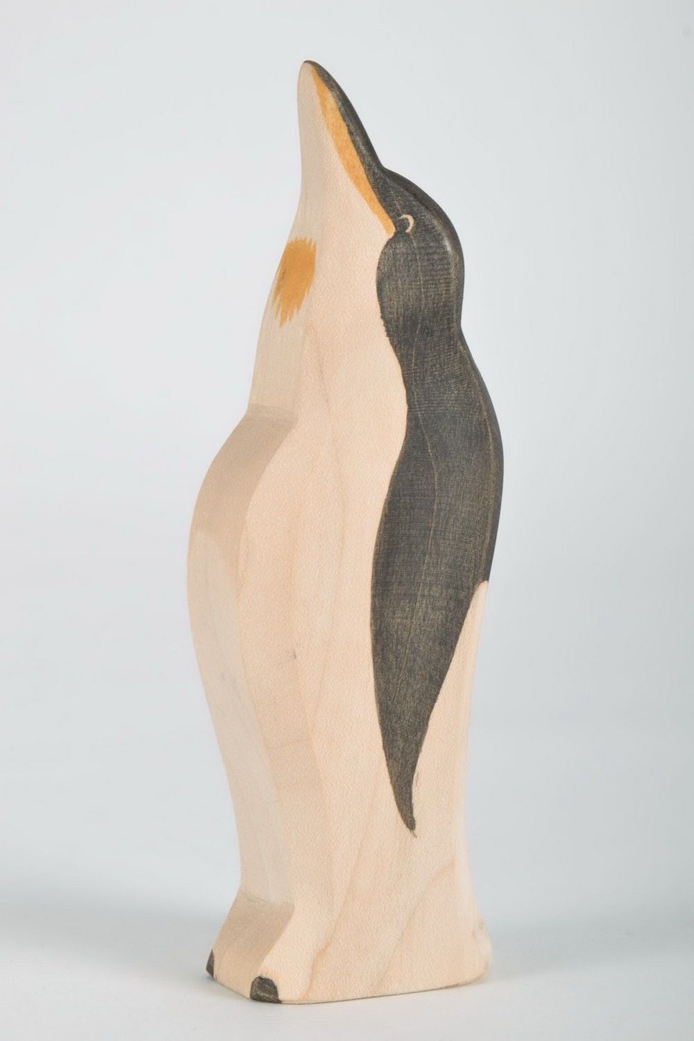 Estatueta de madeira Pinguim foto 3