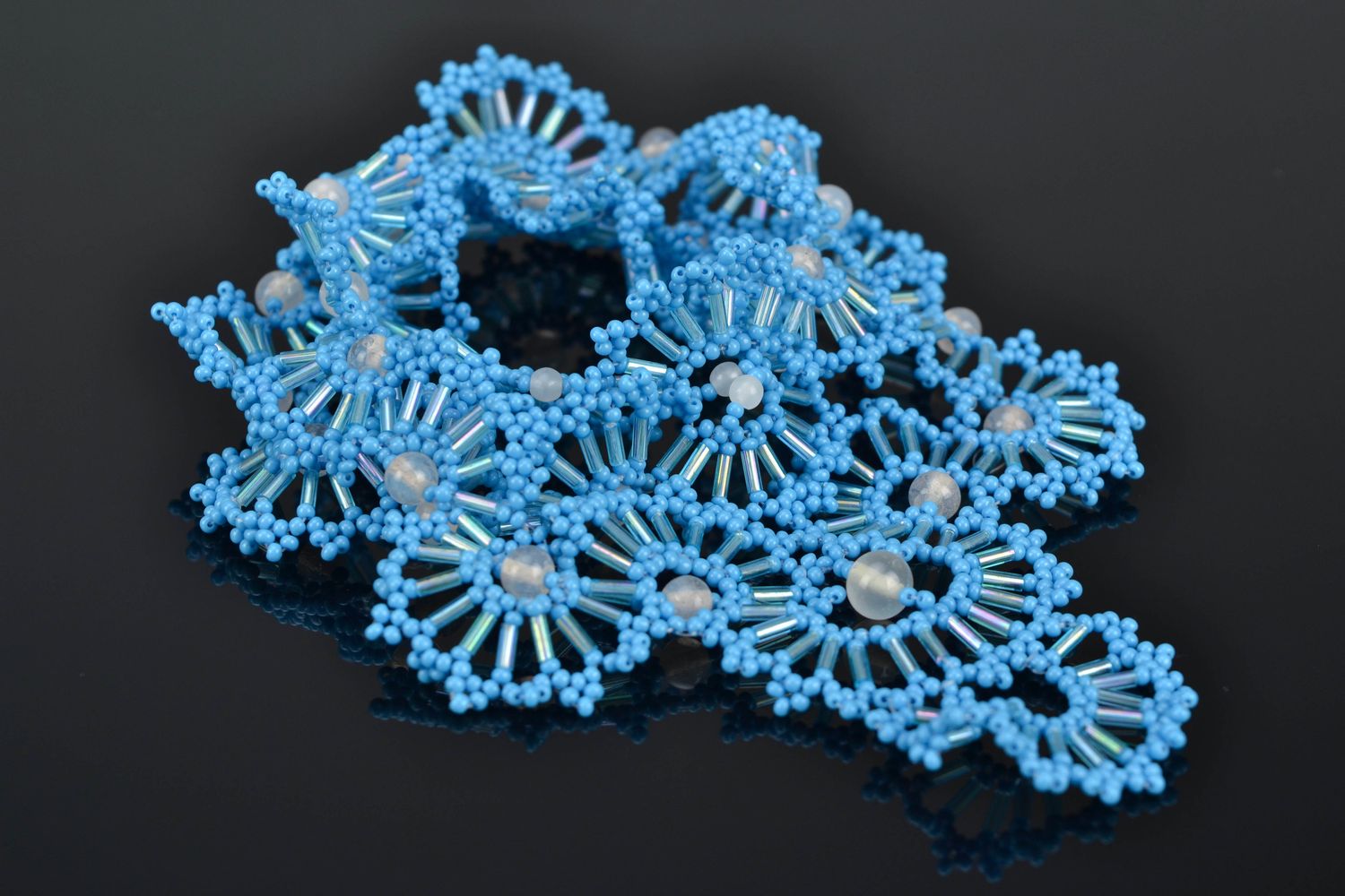 Blue lace beaded necklace photo 1