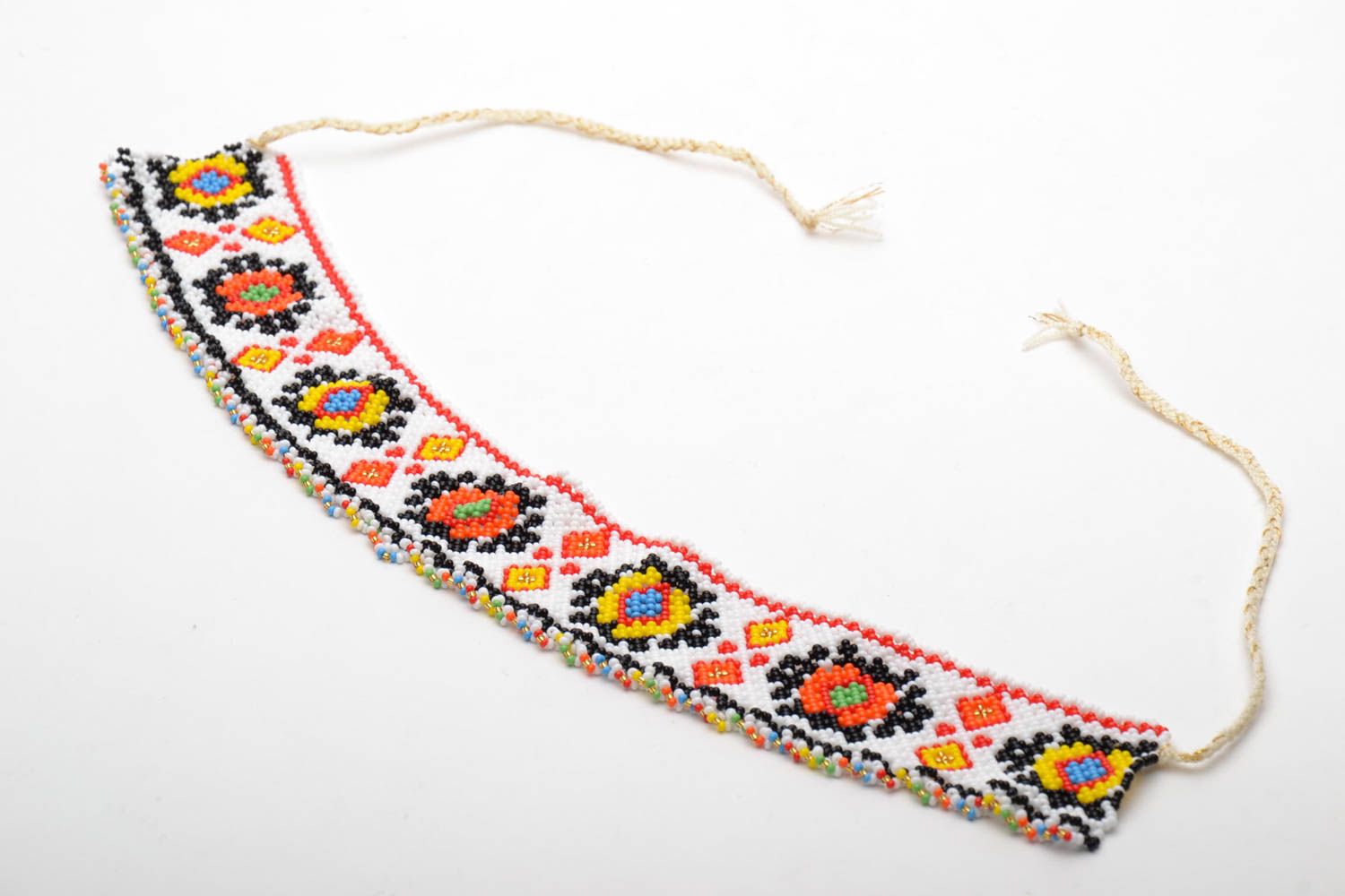 Бисерное ожерелье в украинском народном стиле фото 3