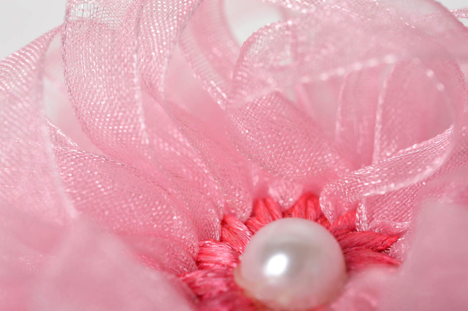 Резинка с цветком украшение ручной работы розовое нежная резинка для волос фото 4