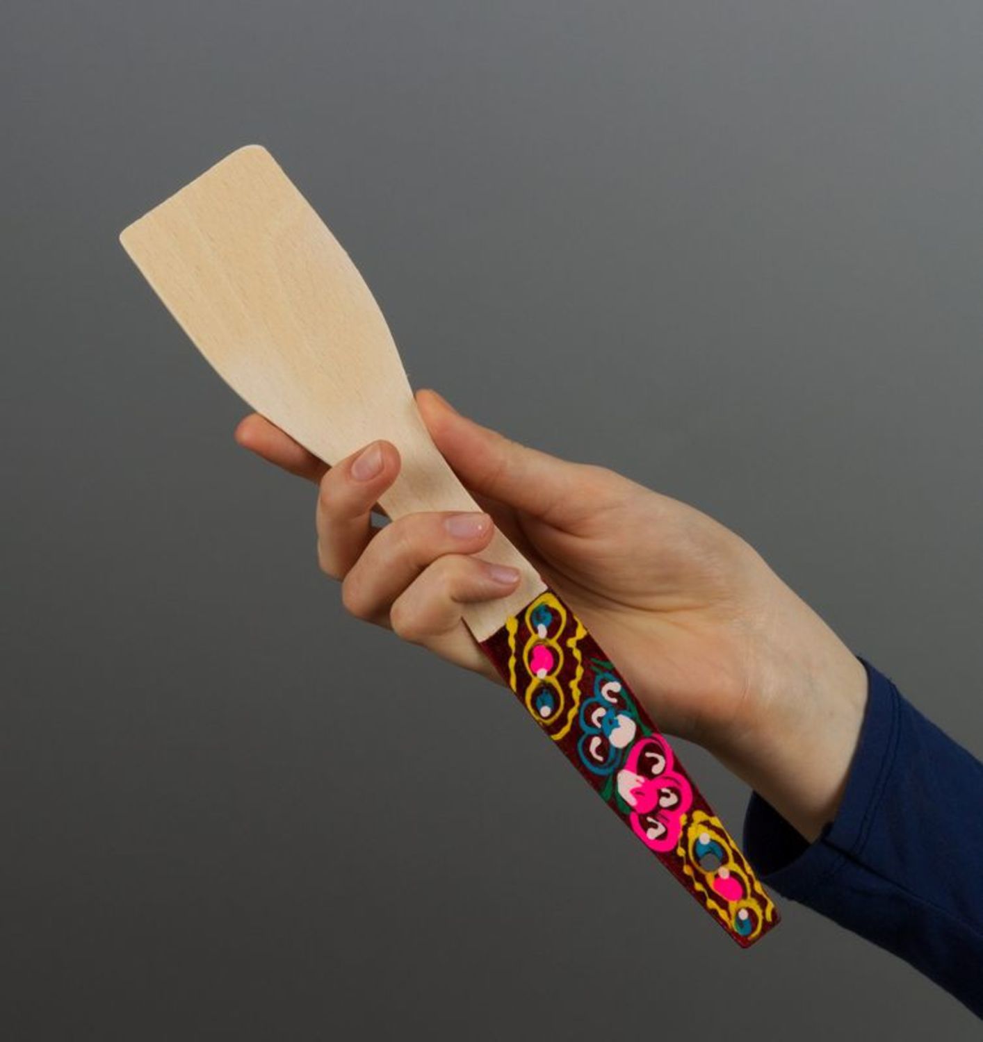 Wooden spatula with painting photo 2