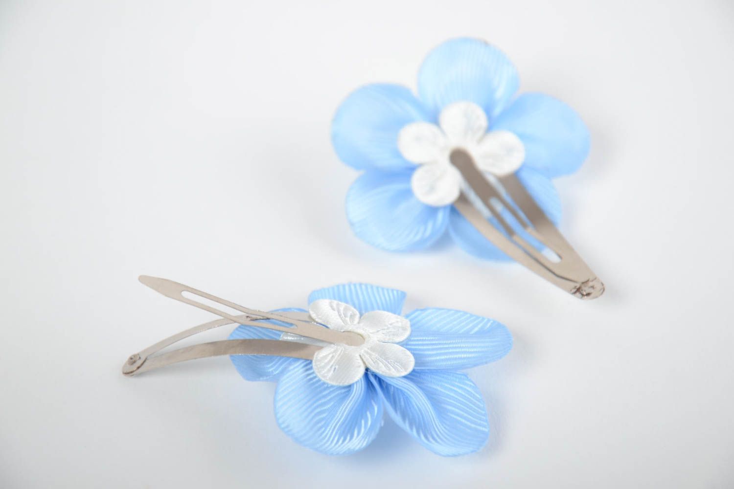 Handmade tender hair clips with light blue rep ribbon flowers set of 2 items photo 3