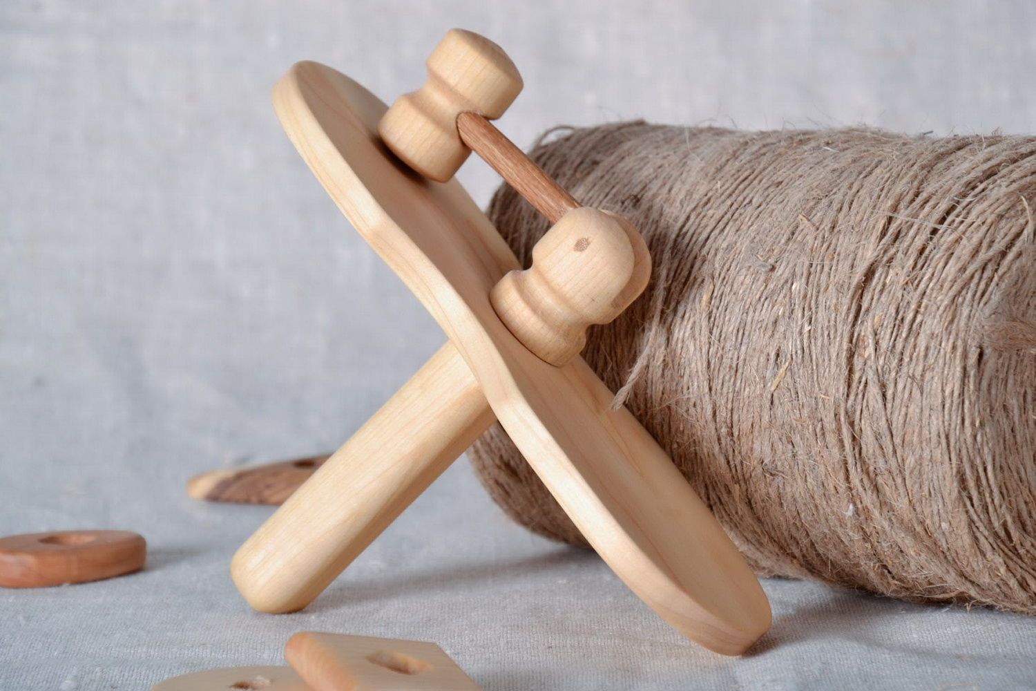 Handmade Lernspiel aus Holz Korostel ukrainisches Volksspielzeug foto 1