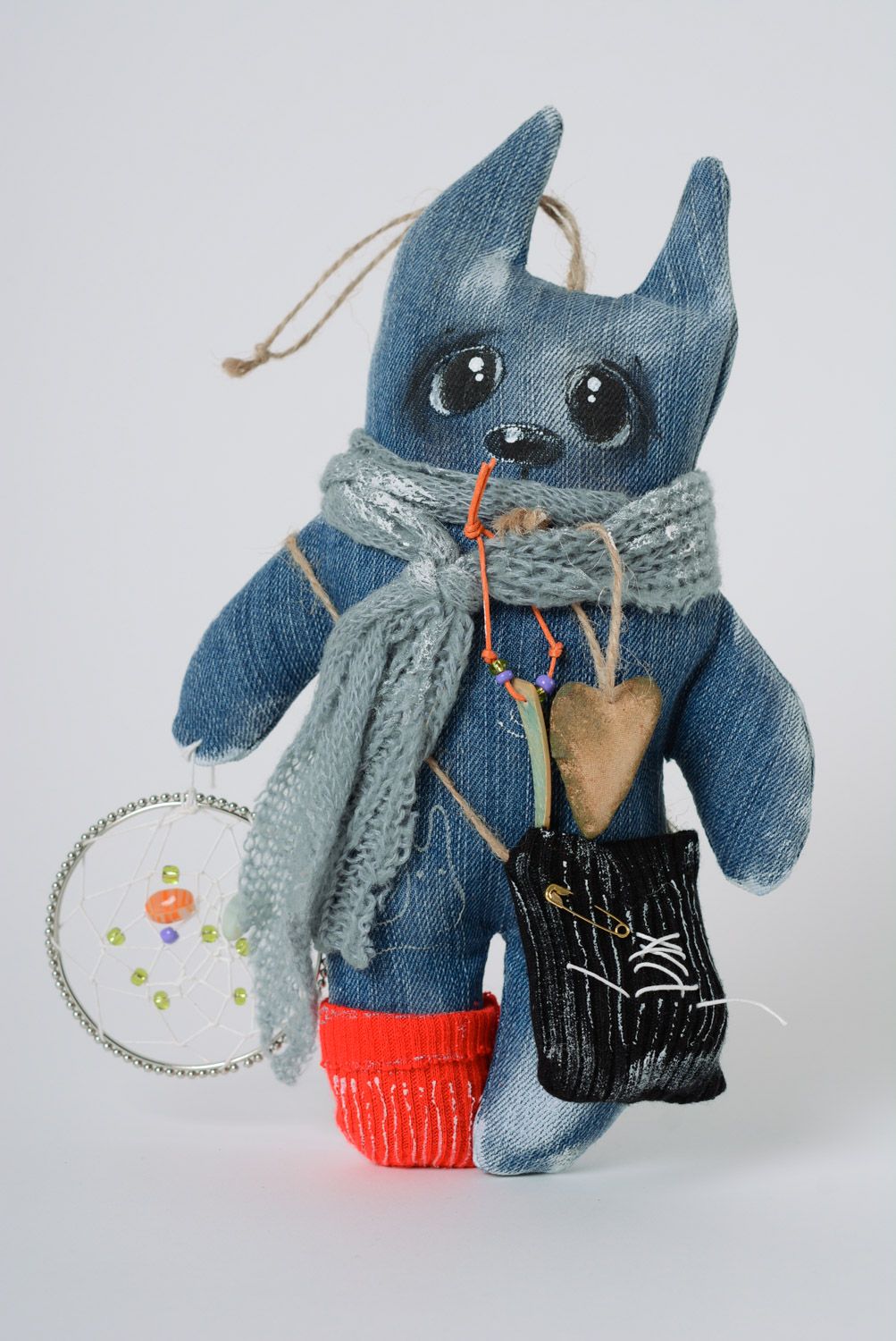 Синяя текстильная авторская игрушка в виде кота из джинса ручной работы мягкая  фото 1
