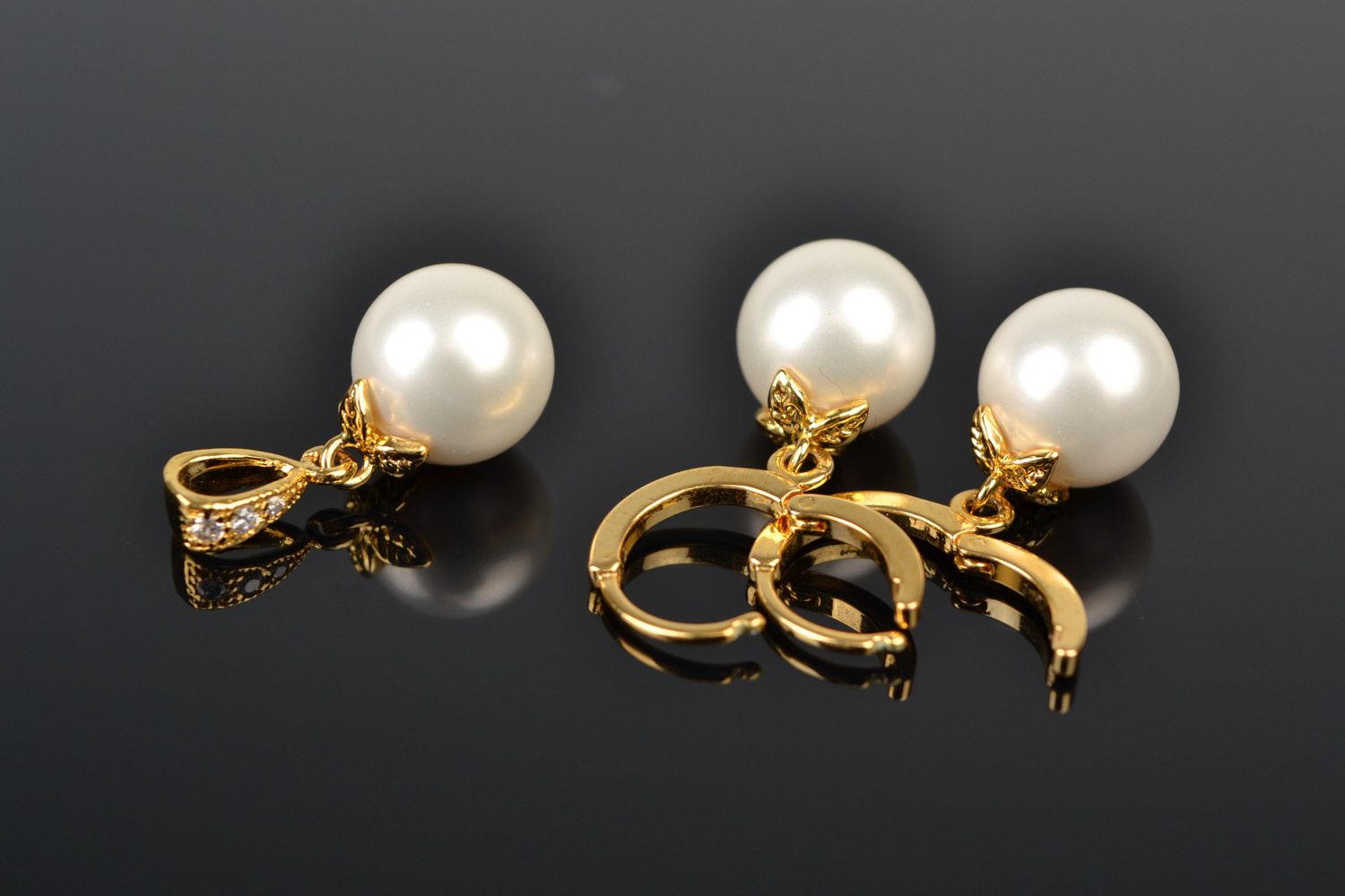 Ensemble de bijoux en perles d'imitation blancs faits main 2 pièces pour femme photo 1