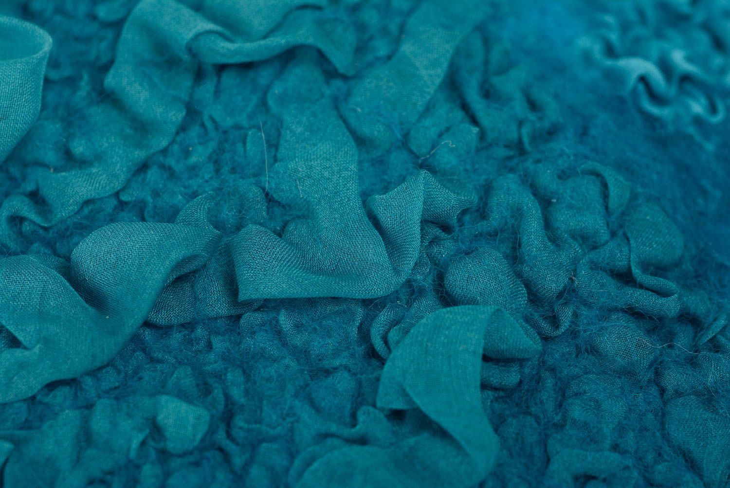 Blaue Schirmmütze aus Wolle warm handmade Künstler mit Seide schön für Frauen  foto 4