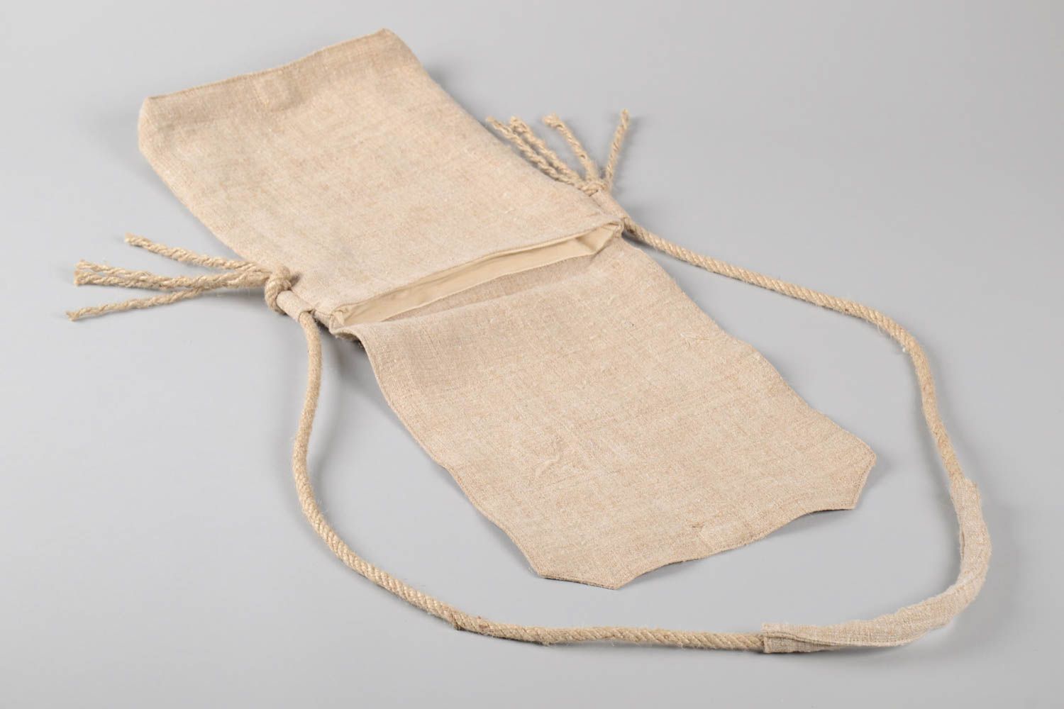 Mochila hecha a mano de lino bandolera de tela regalo original para mujer foto 4