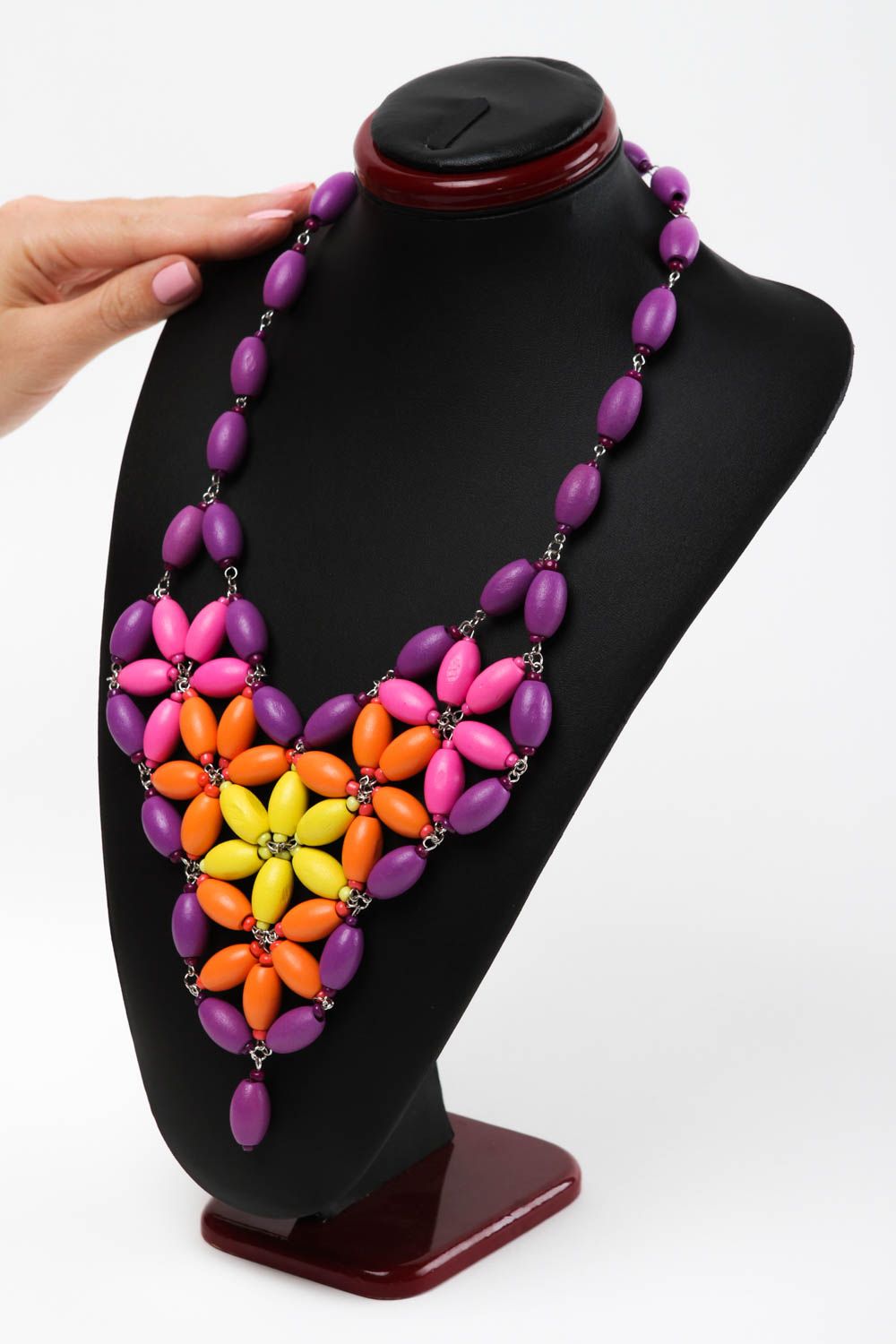 Colored bright necklace handmade stylish accessories beautiful jewelry photo 5
