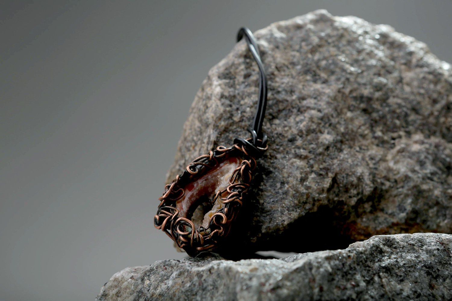 Handmade pendant with gem photo 1