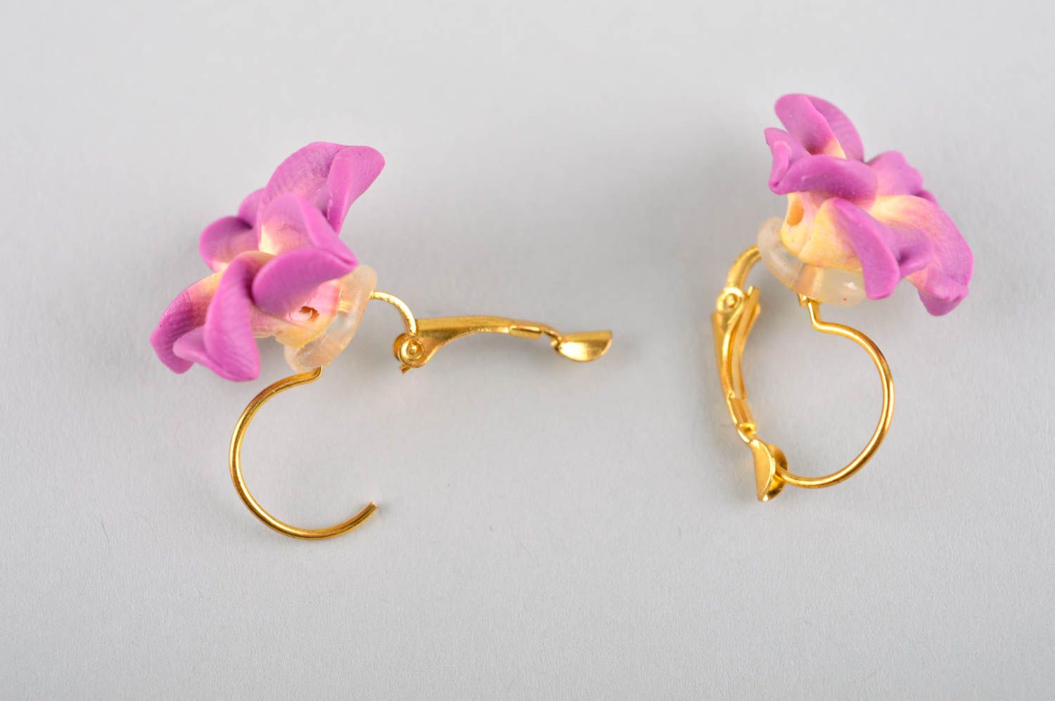 Beautiful handmade dangle earrings plastic flower earrings artisan jewelry photo 5