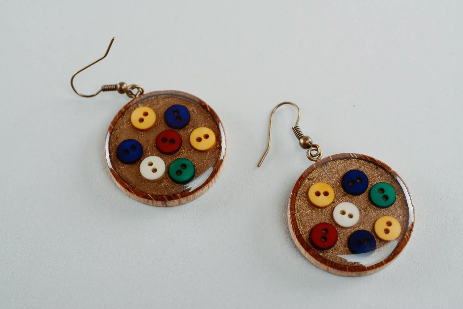 Round earrings Buttons photo 3