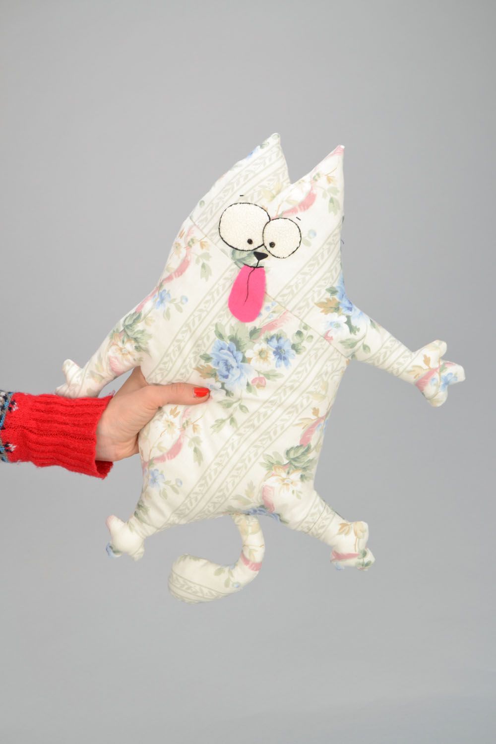 Soft toy in the shape of cat photo 5