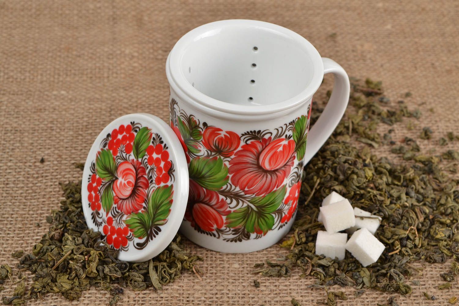 Tasse avec infuseur fait main Tasse à thé peinte Vaisselle en porcelaine photo 1