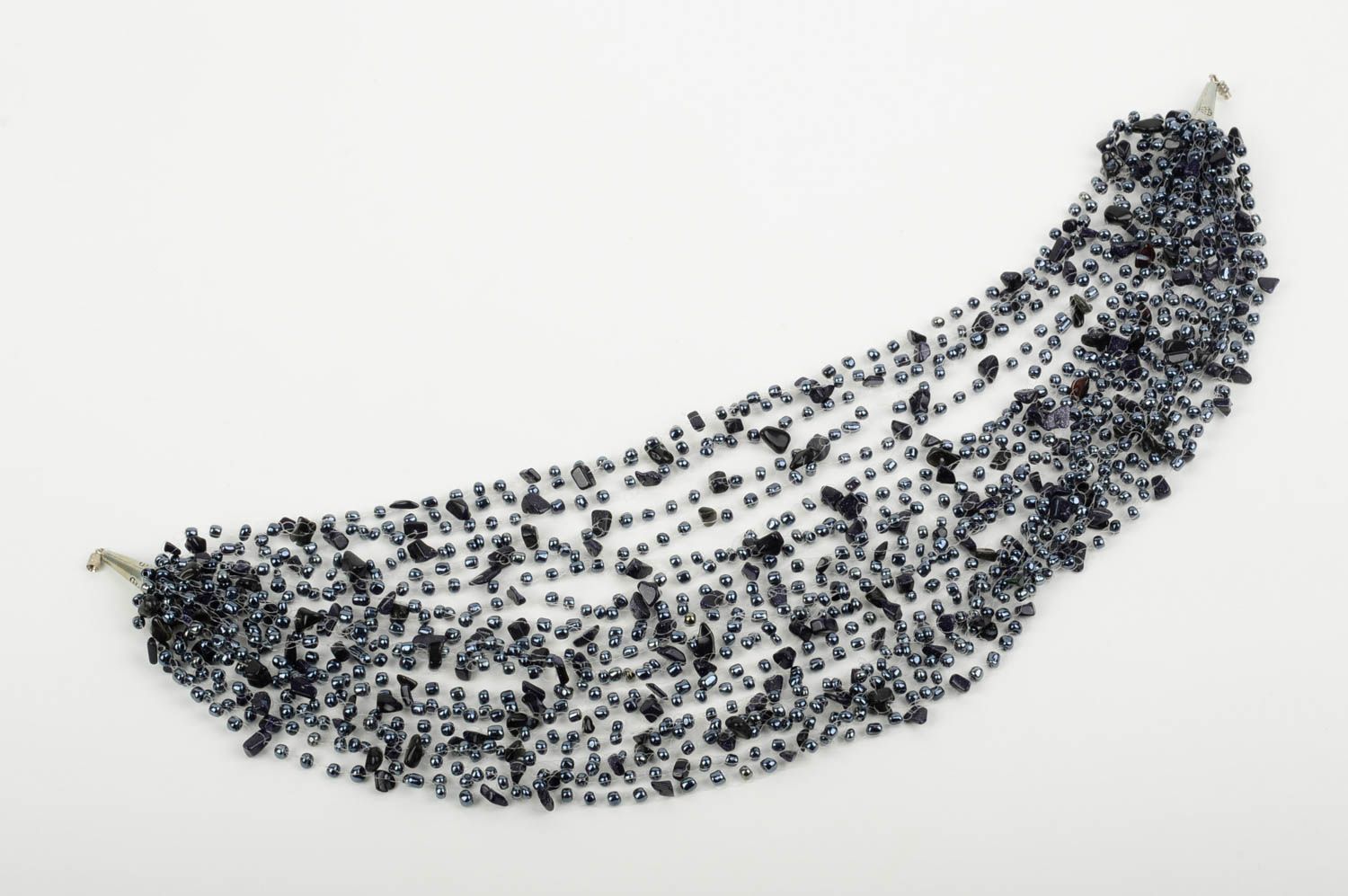 Collier perles rocaille Bijou fait main Accessoire femme volumineux noir design photo 4