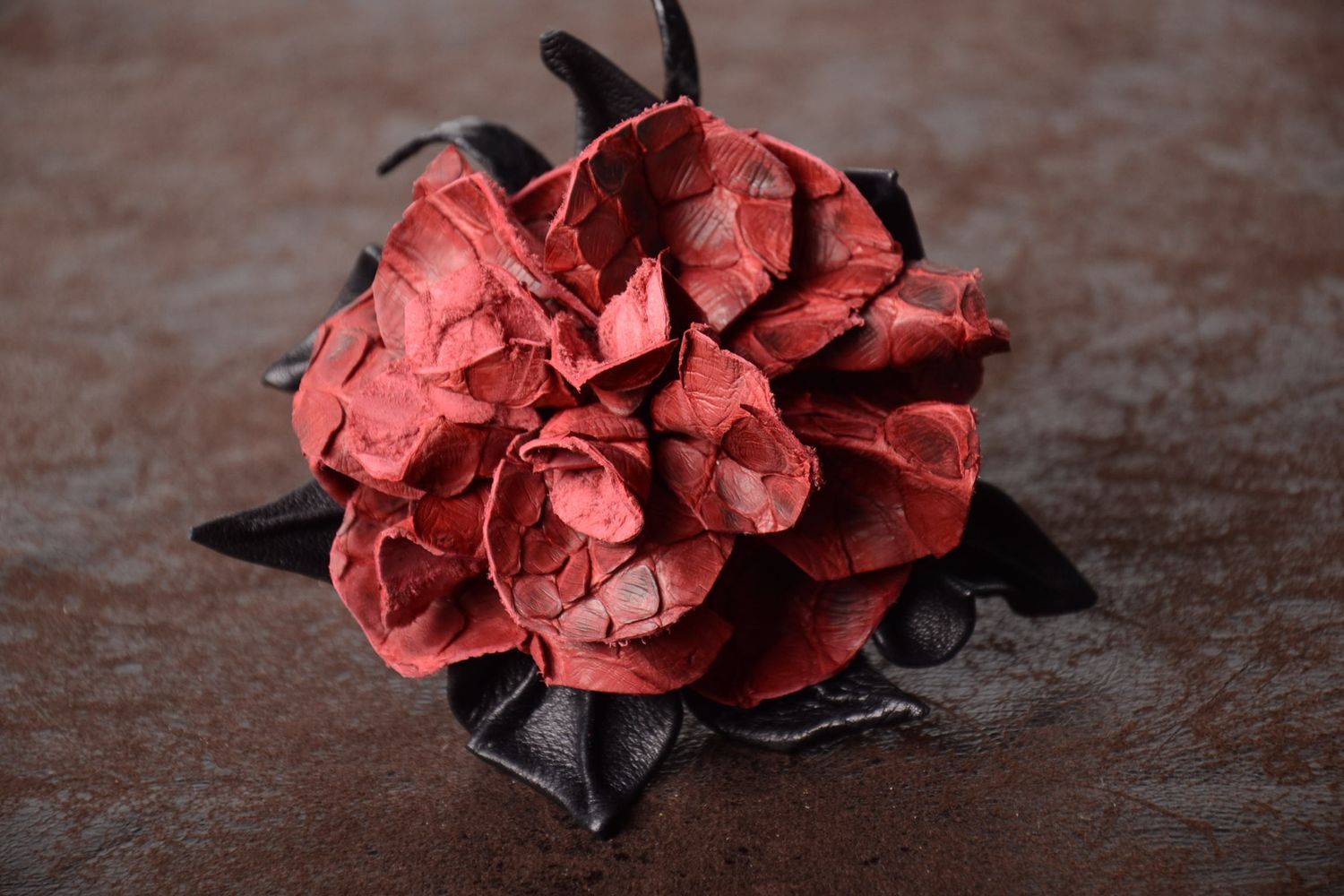 Haargummi für Mädchen handmade Deko Accessoire stilvoller Haargummi Blume foto 5