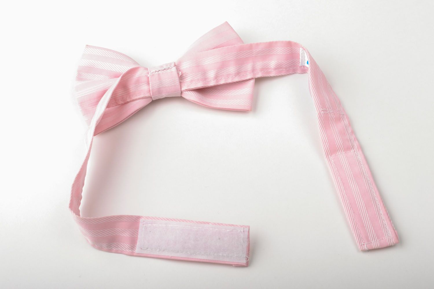Pink bow tie for costume photo 5