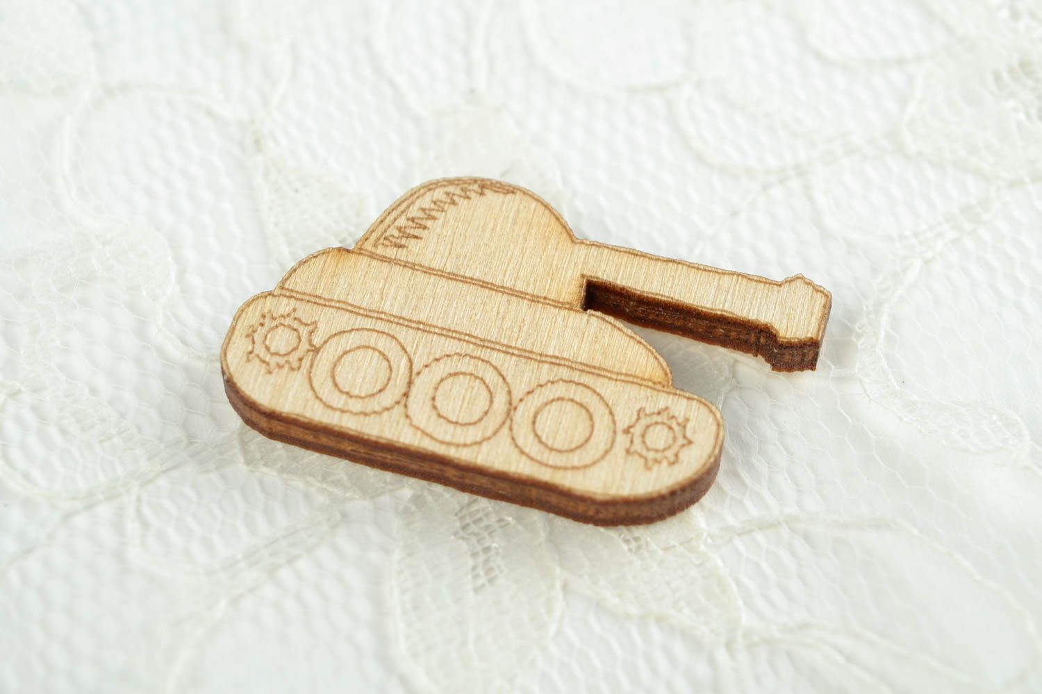 Handgemachte Holz Figur Panzer klein Holzrohling zum Bemalen Miniatur Figur foto 1
