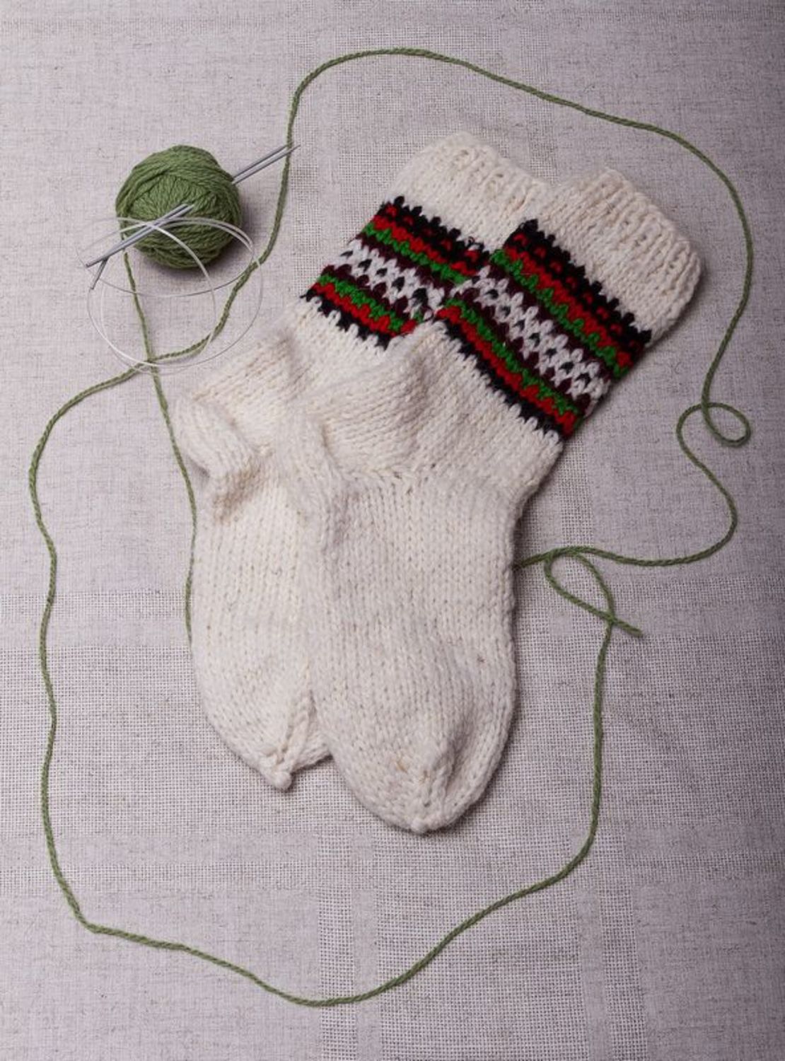 Women's woolen socks photo 1