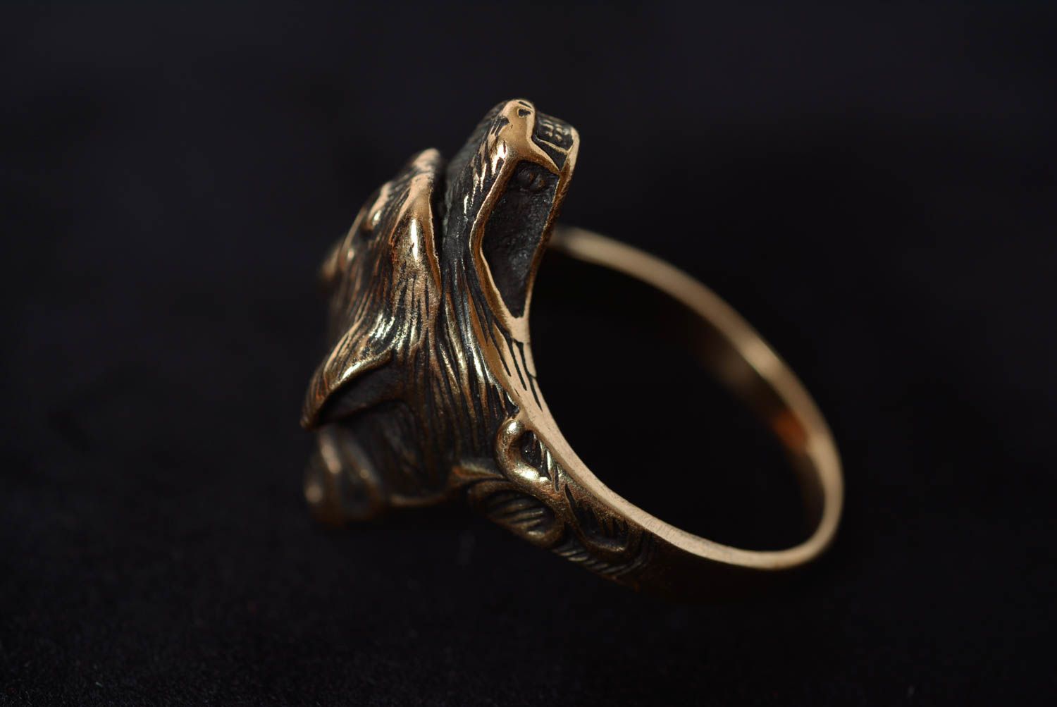 Beautiful homemade designer bronze ring in the shape of Scandinavian wolf head photo 5