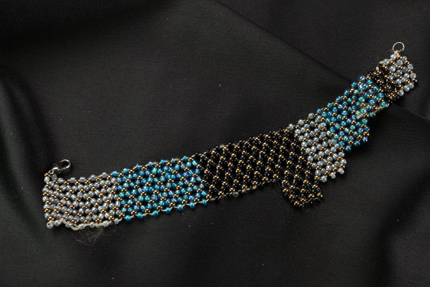 Bracelet tressé en perles fantaisie fait main photo 1