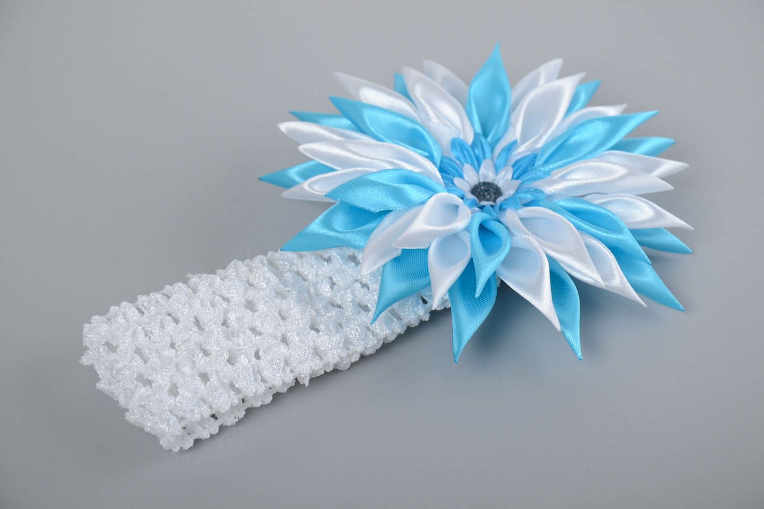 White and blue handmade designer children's kanzashi flower headband photo 3