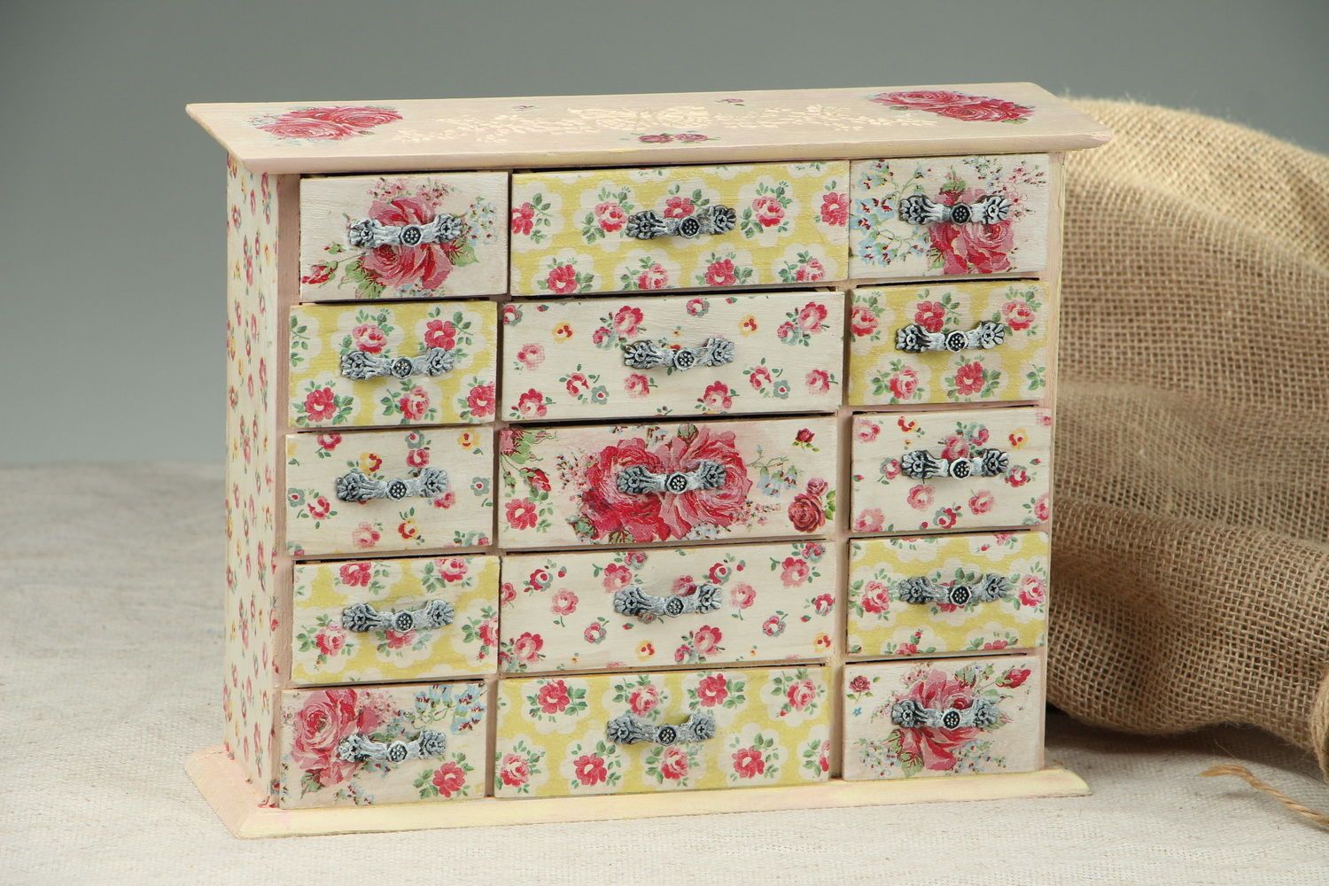 Caja de joyas de madera minicajonera de 15 cajones foto 1
