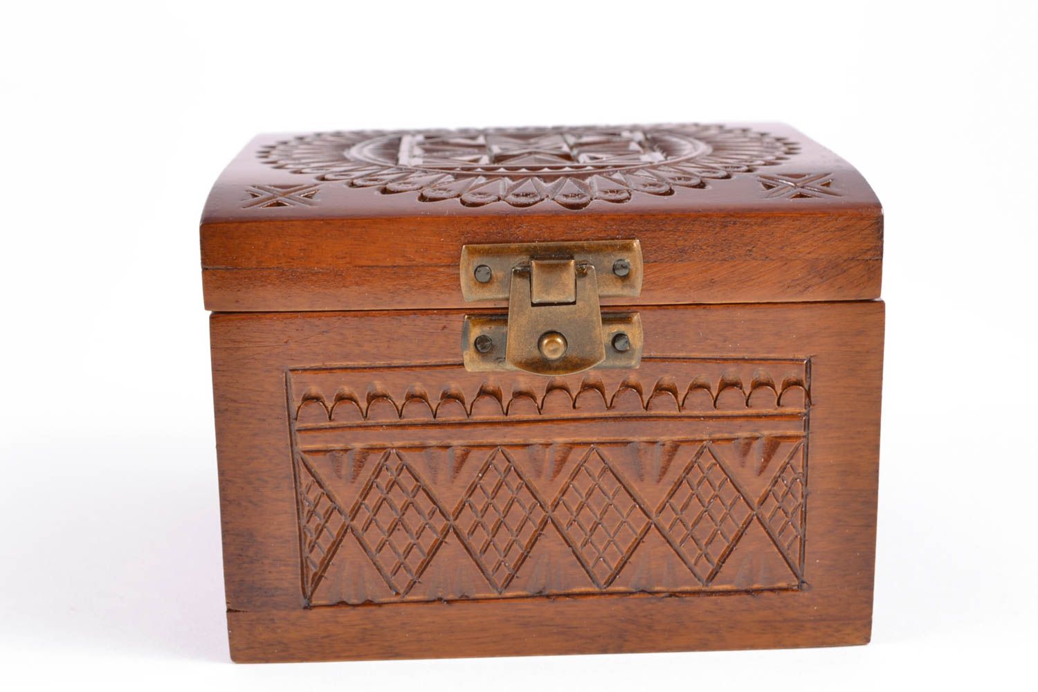 Handmade wooden jewelry box photo 2