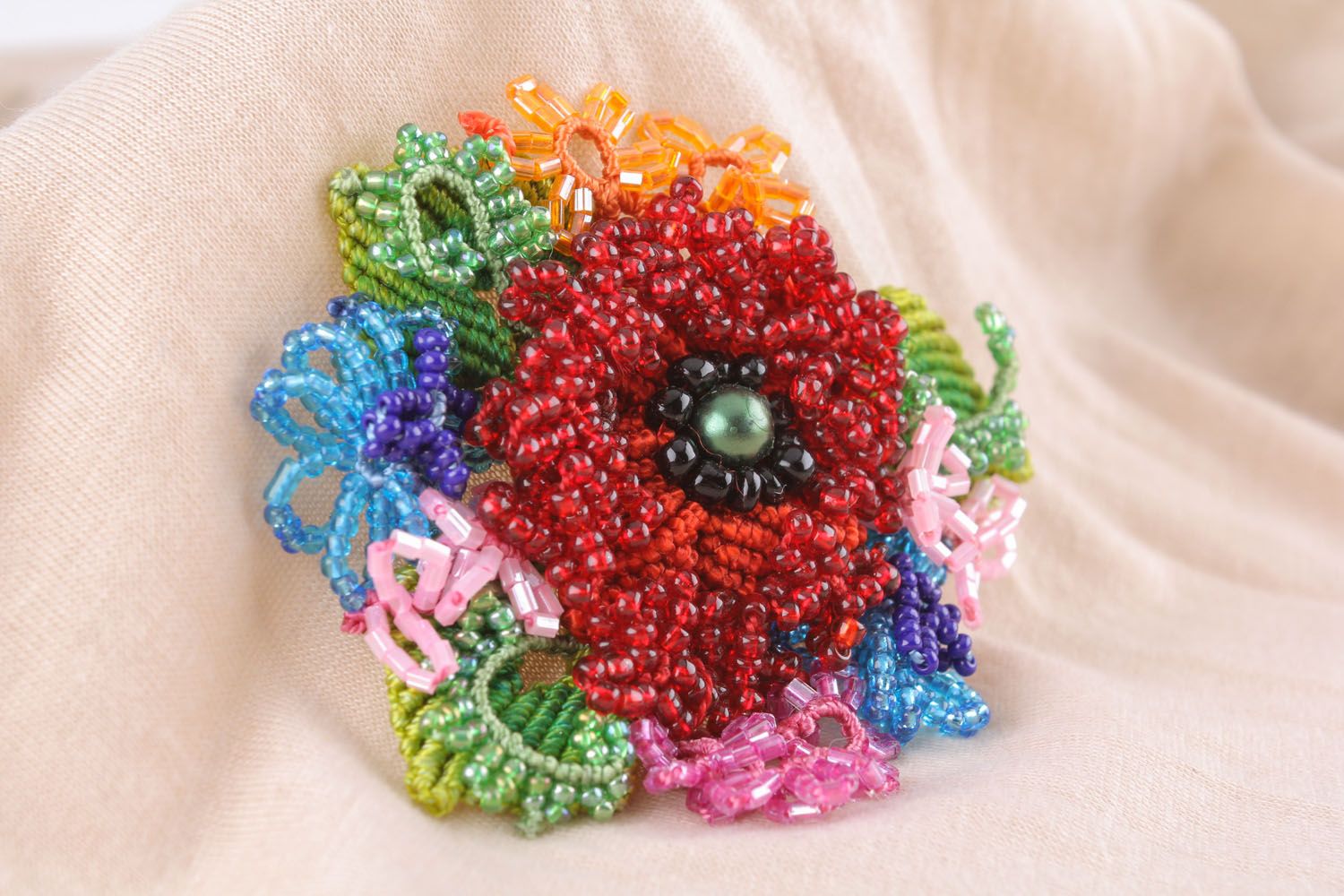 Broche multicolore faite main Fleur photo 1