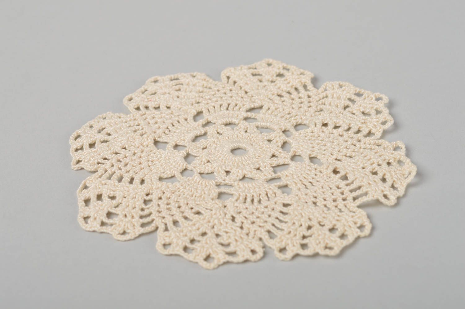 Handmade napkin crocheted napkin decor ideas kitchen accessory table decorative photo 2