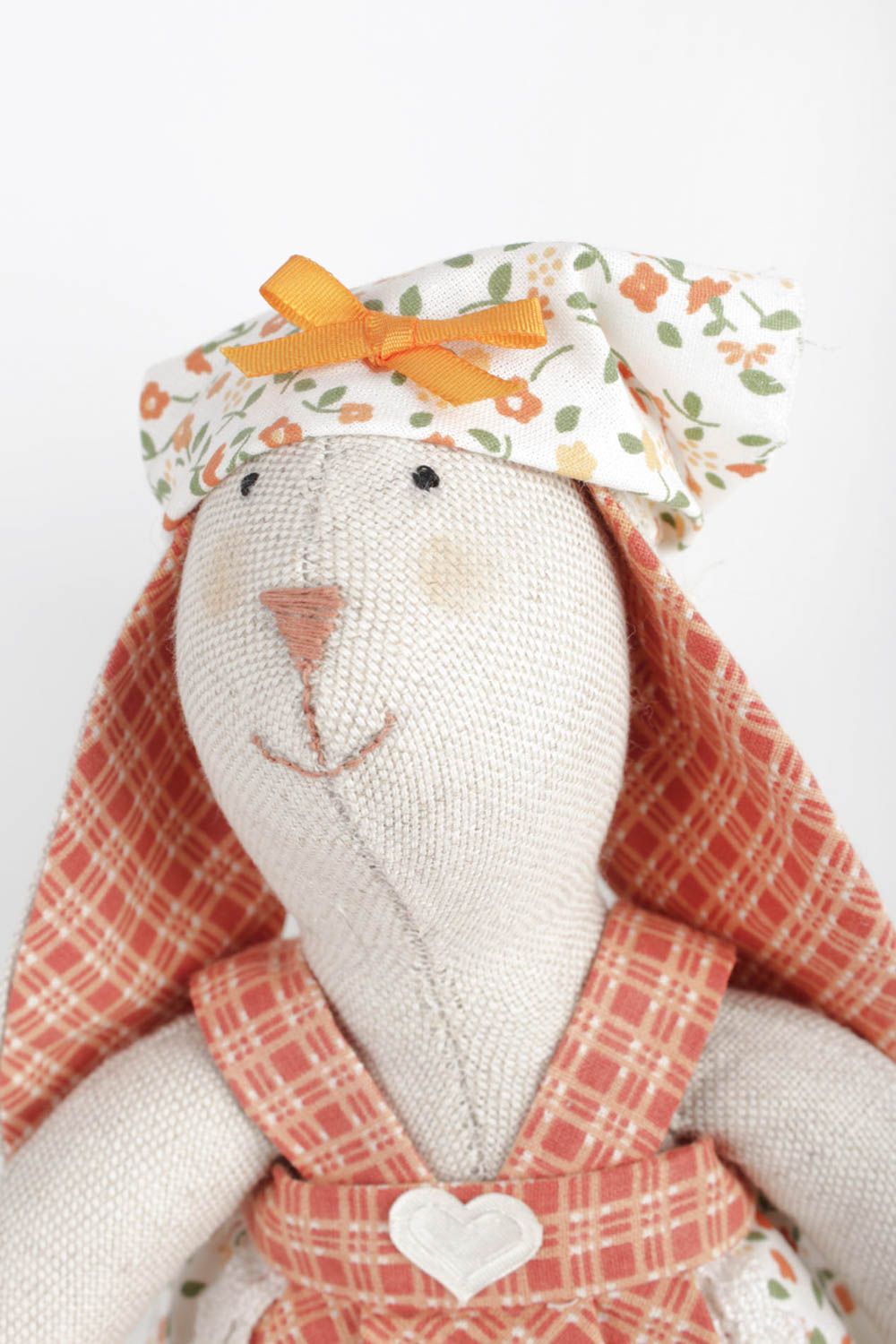 Handmade Kuscheltier Hase Geschenk für Kinder Haus Deko originell aus Baumwolle foto 5