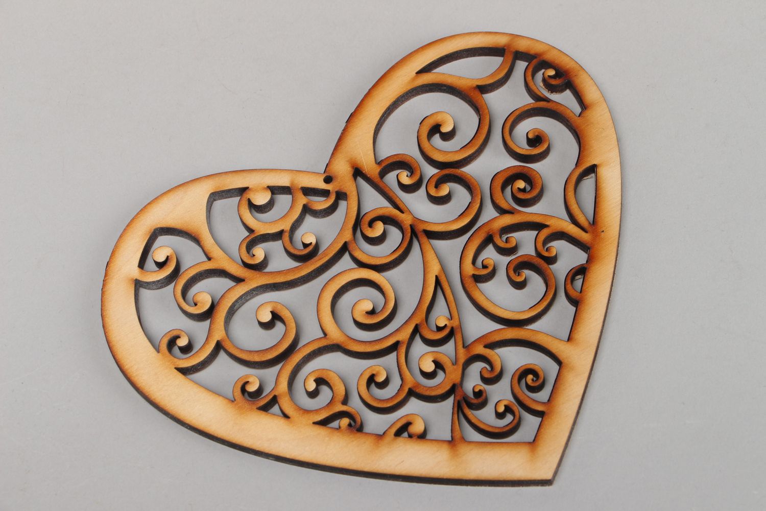 Formes en bois à décorer Coeur pour serviettage photo 1