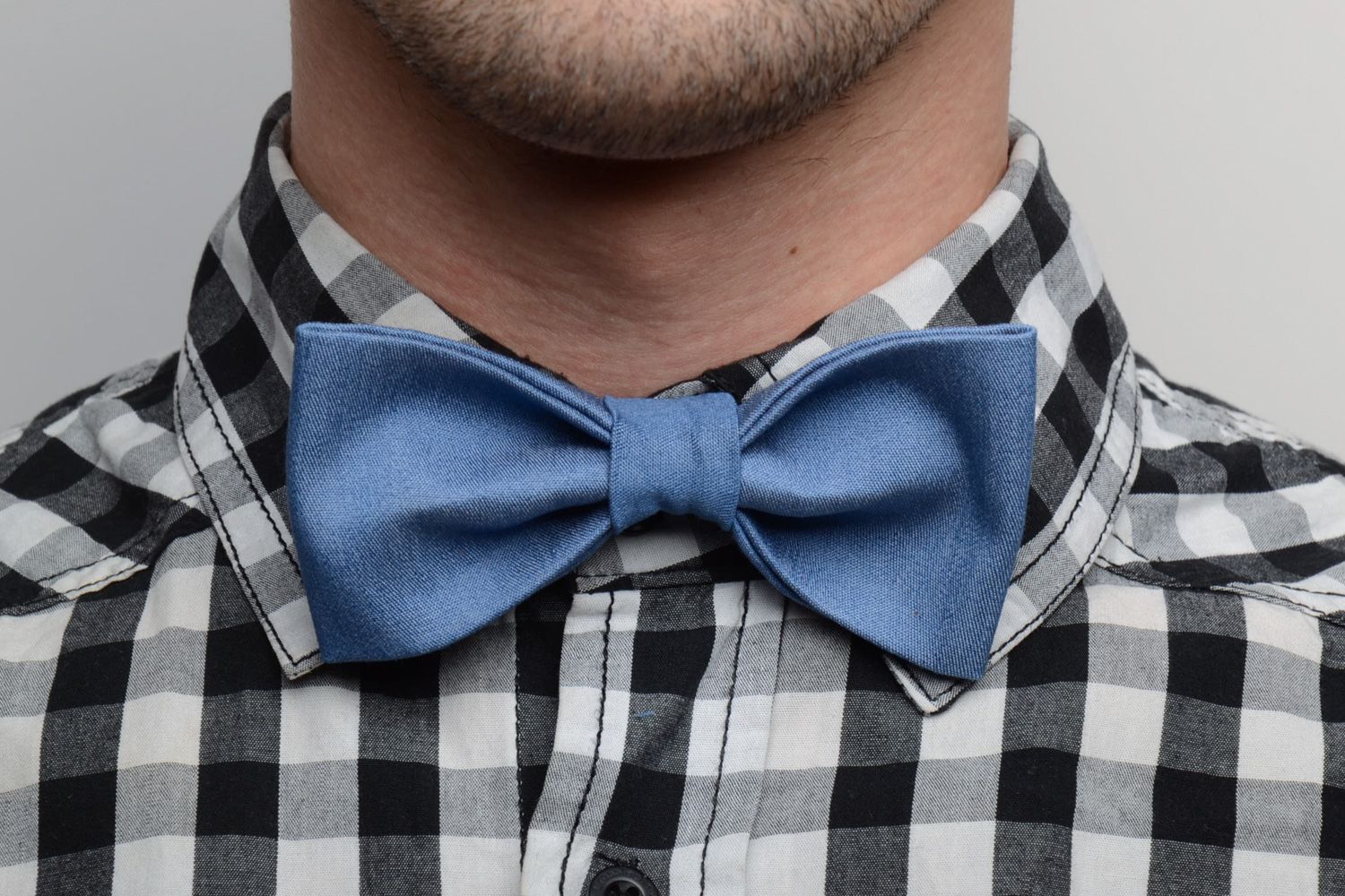 Stylish handmade bow tie sewn of light denim fabric unisex photo 1