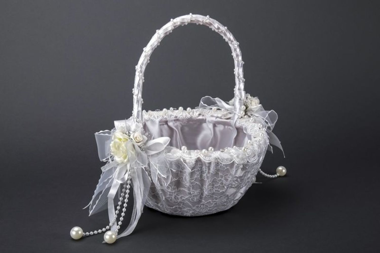 Handmade wedding basket photo 3