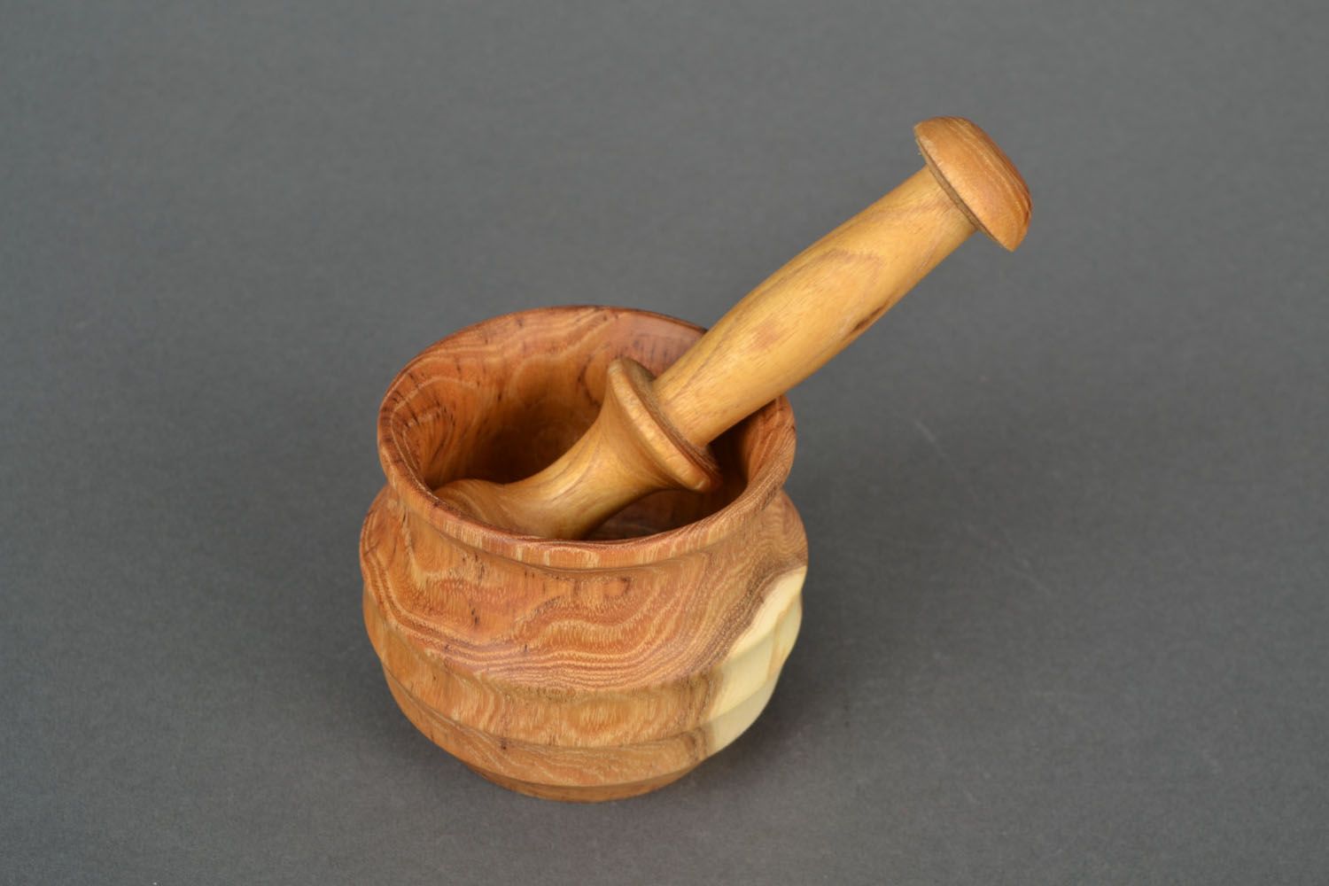 Mortar and pestle photo 1