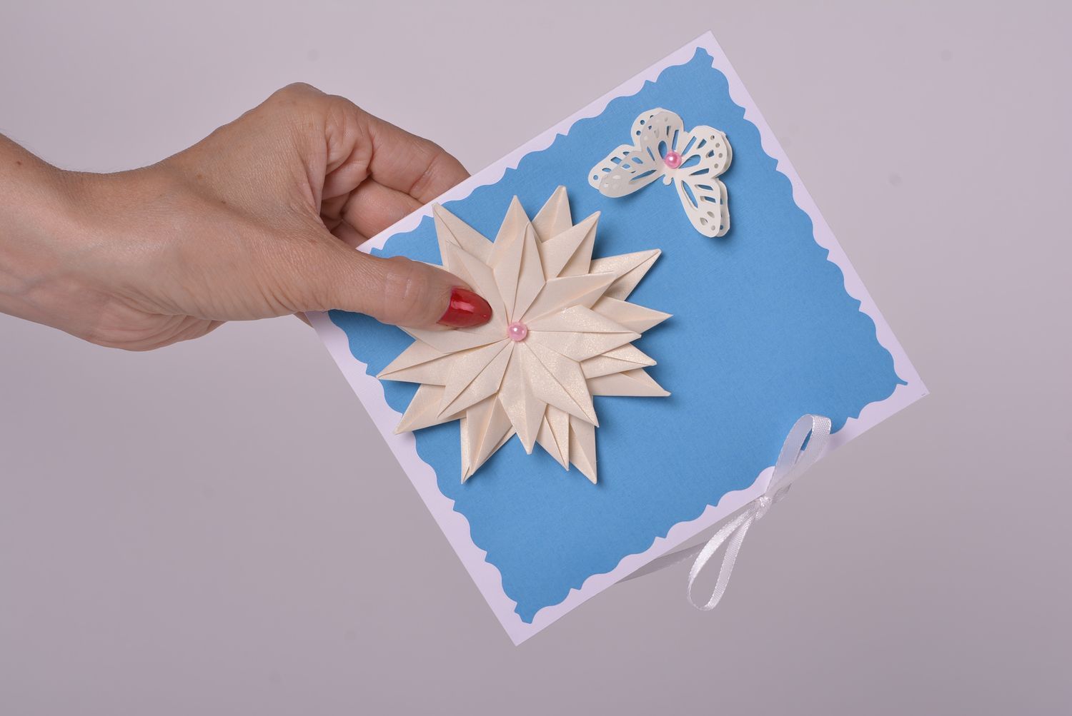 Carte de voeux fait main bleu ciel-blanc avec fleur en carton Cadeau original photo 4