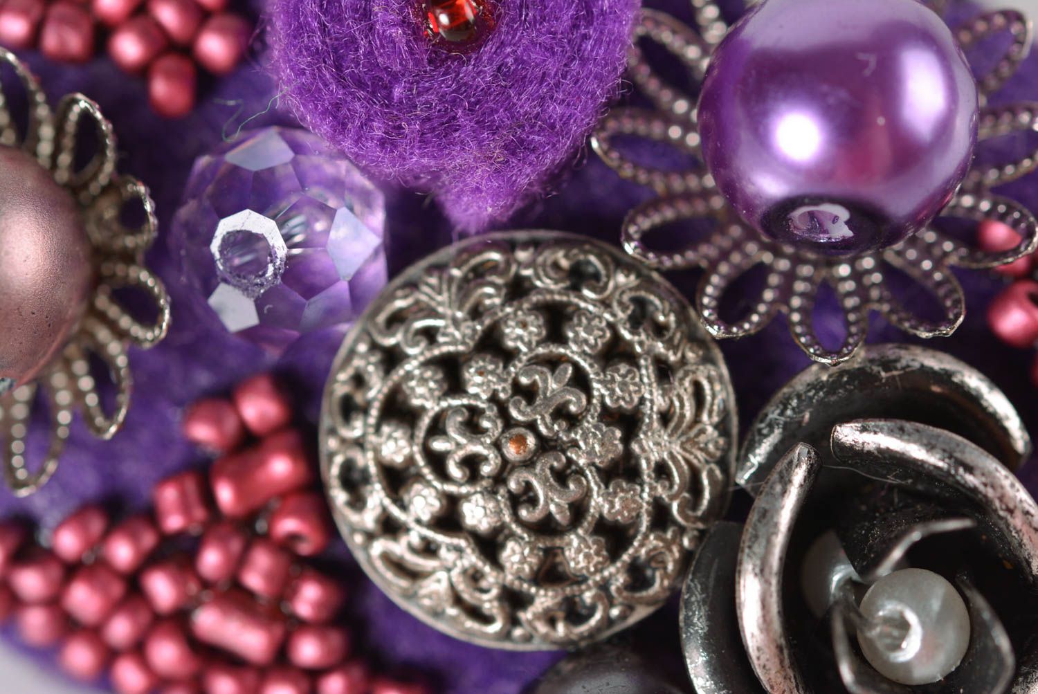 Broche violette ovale faite main Accessoire fille original Cadeau pour fille photo 2