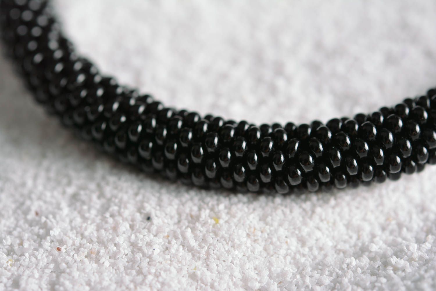 Bracelet perles rocaille Bijou fait main spirale noir Accessoire pour femme photo 5