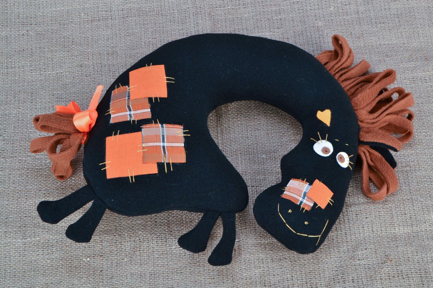 Kindergeschenk Kuscheltier Kissen Puppe Pferd Dekoration  foto 1