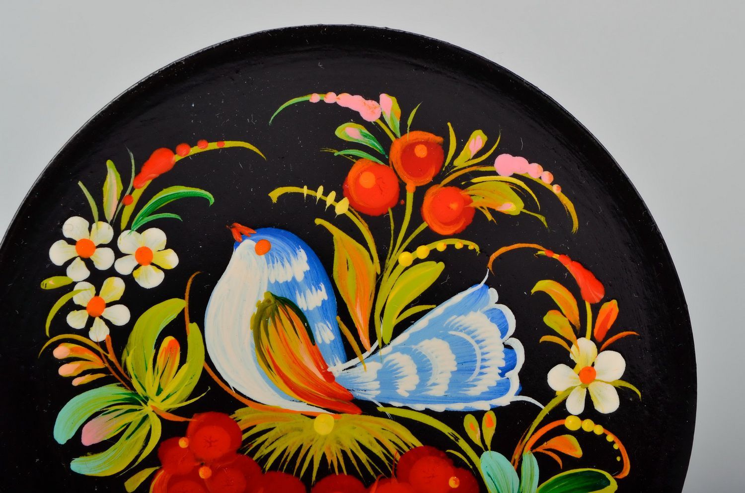 Decorative wooden plate with painting photo 2