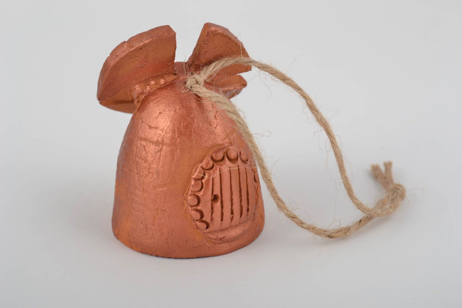 Petite clochette en céramique peinte brune faite main en forme de moulin photo 2