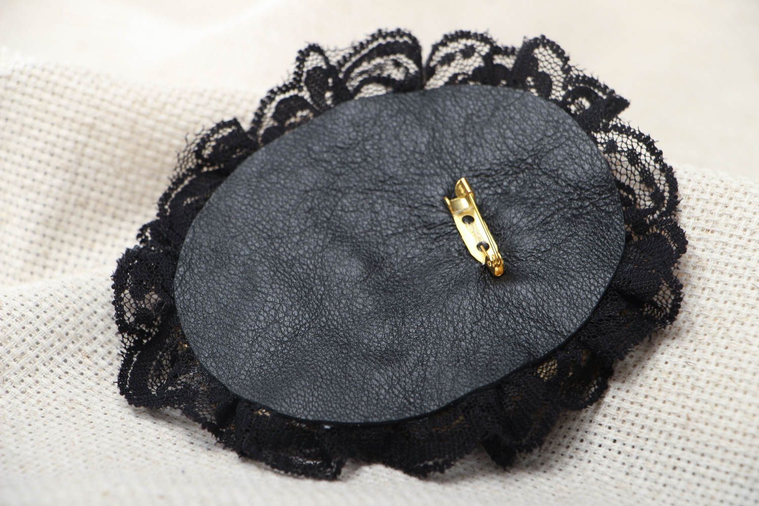 Homemade brooch in vintage style photo 3
