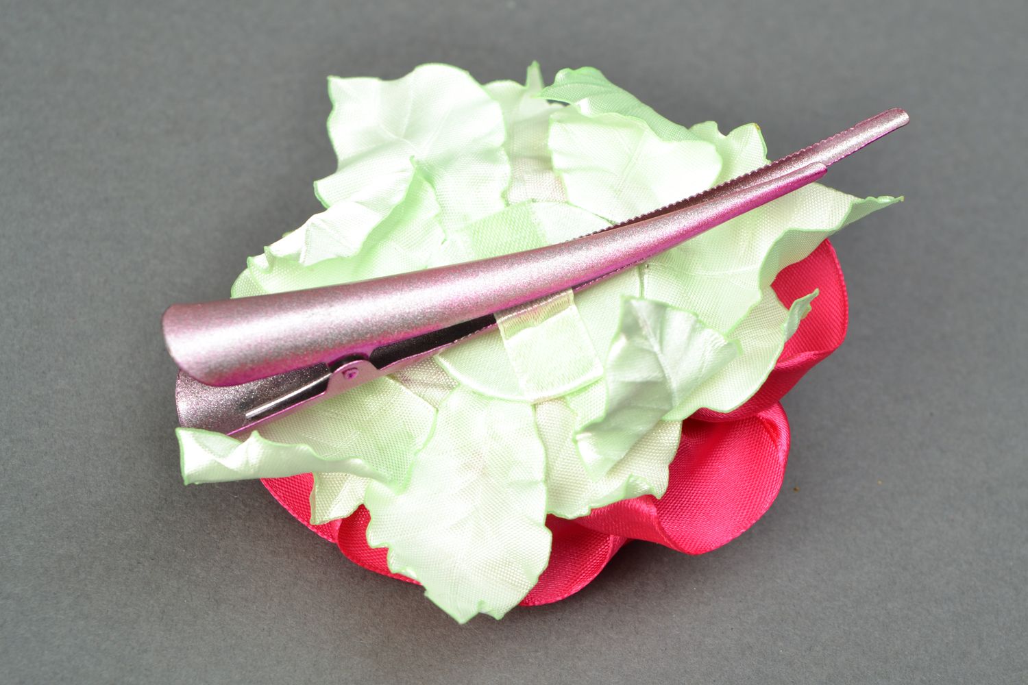Handmade hair clip in the shape of pink rose photo 3