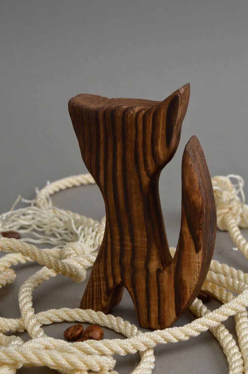Figura de madera de pino artesanal pequeña diseño de interior regalo original foto 1