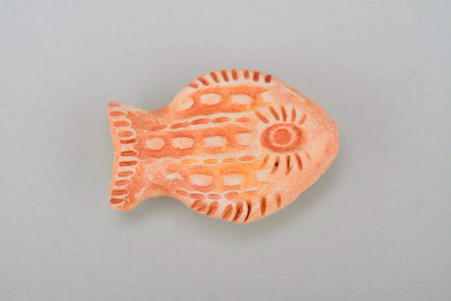 Anhänger aus Keramik Fisch foto 1