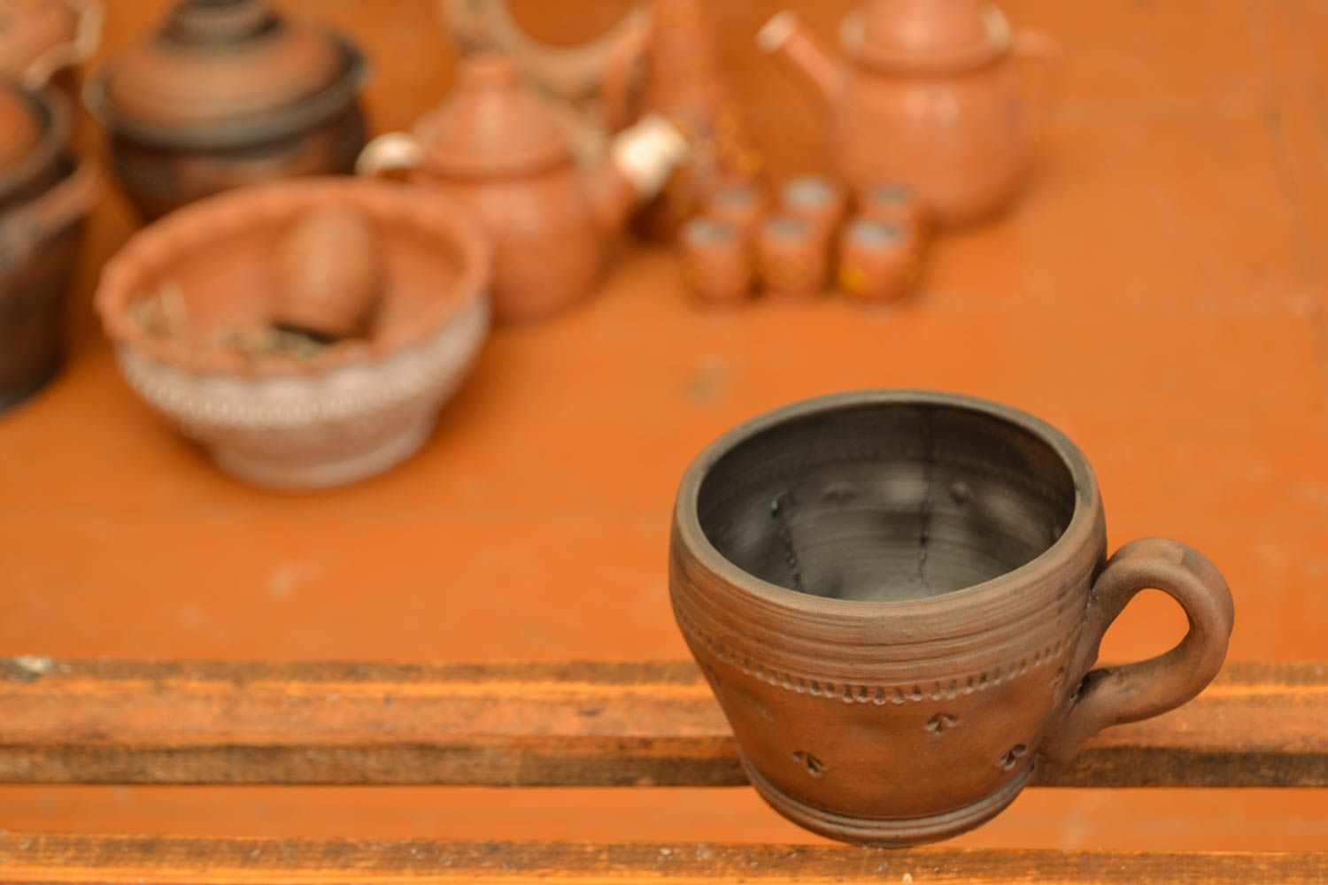 Керамическая чашка ручной работы молочная керамика фото 1