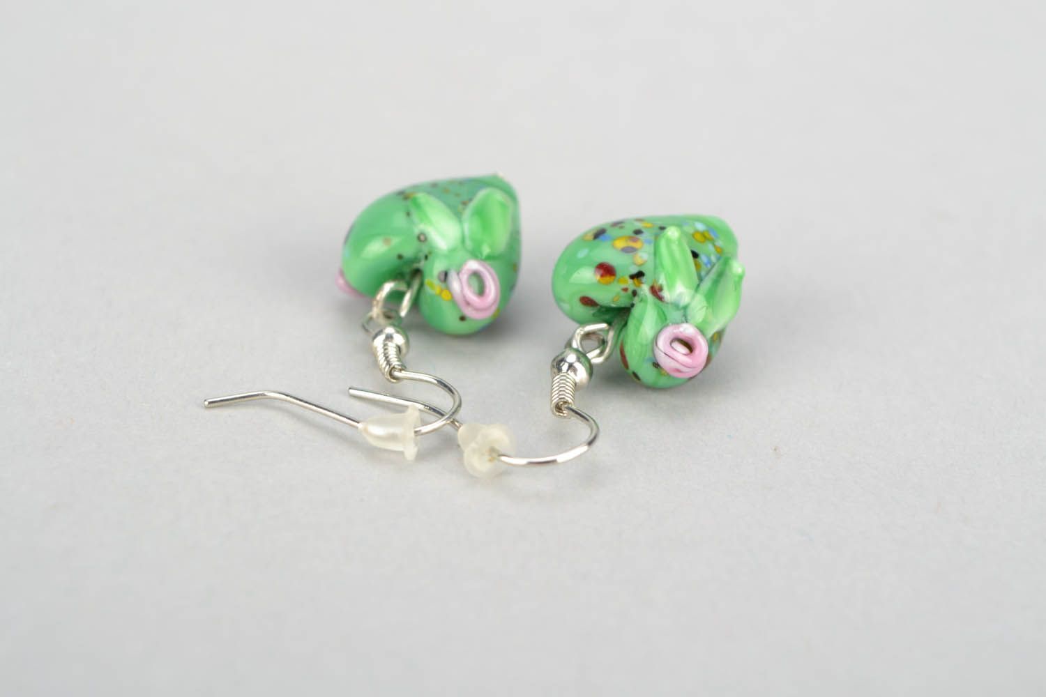 Boucles d'oreilles artisanales avec perles en verre photo 4